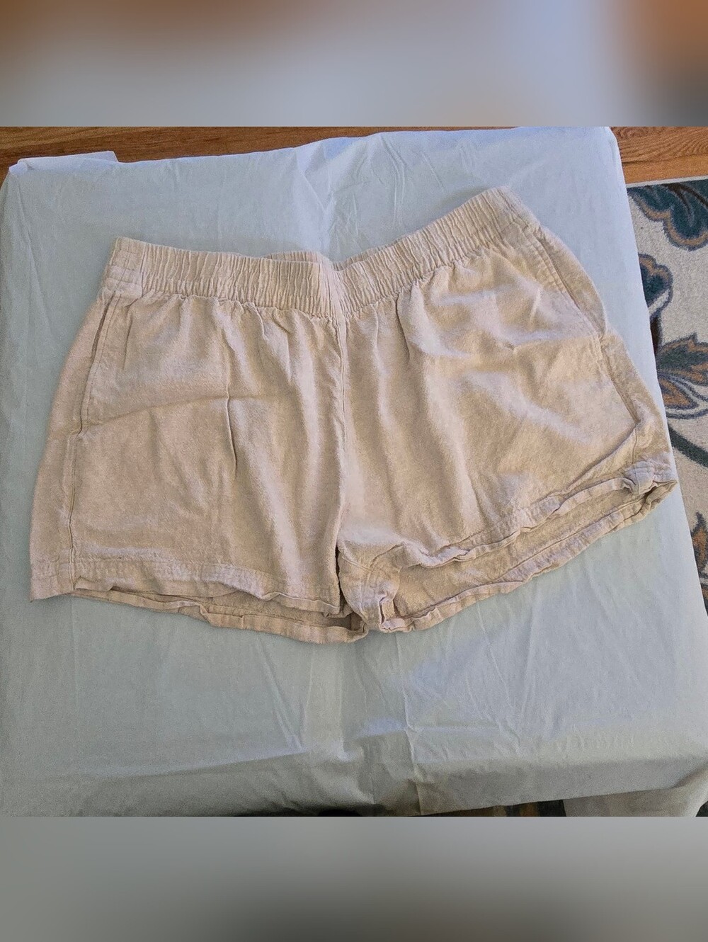 Old Navy Women's Cream Elastic Waist Casual Linen Blend Shorts